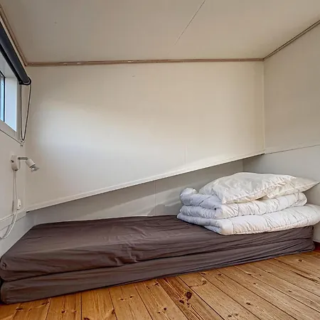 2 Bedroom Cozy In *