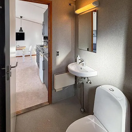 Ferienhaus 2 Bedroom Cozy In