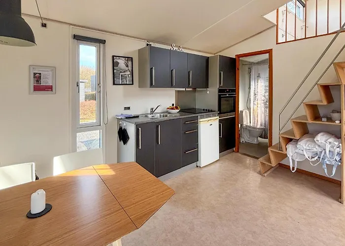 2 Bedroom Cozy In 度假居 *