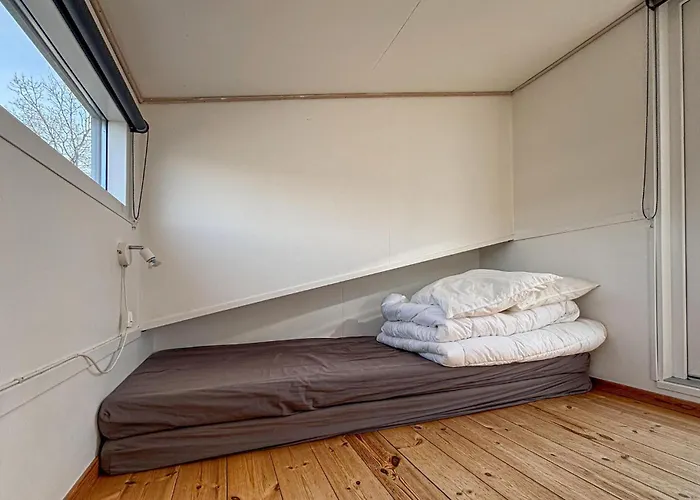 2 Bedroom Cozy In *