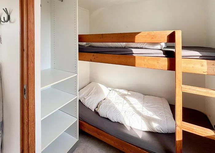 2 Bedroom Cozy In 瓦伊恩